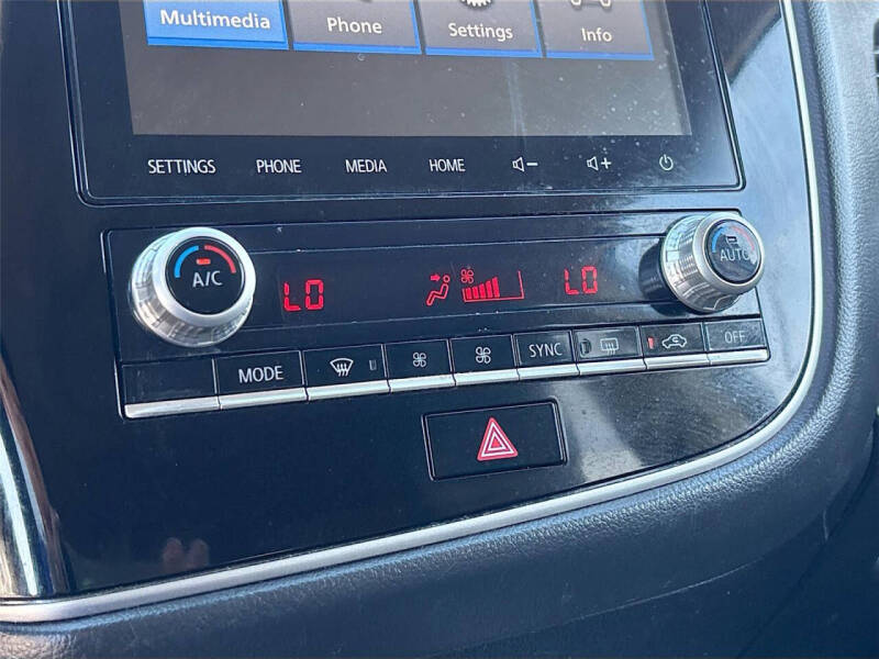 2020 Mitsubishi Outlander SEL