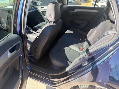 2015 Volkswagen Golf