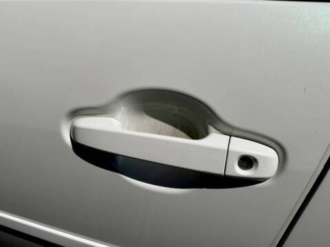 2016 Toyota Prius c One