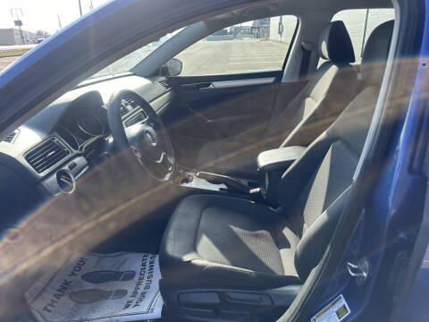 2016 Volkswagen Passat 1.8T S