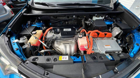 2017 Toyota RAV4 Hybrid XLE