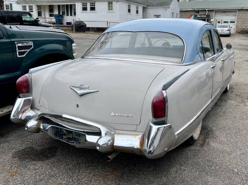 1953 Kaiser Manhattan