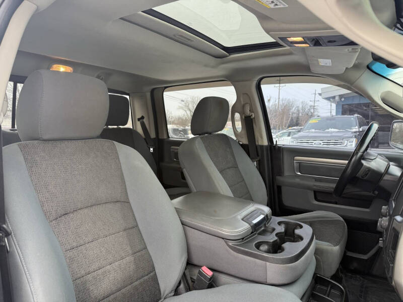 2013 RAM 1500 SLT