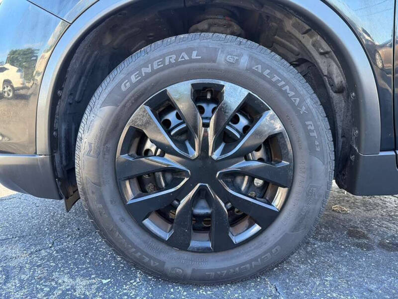2018 Nissan Rogue S