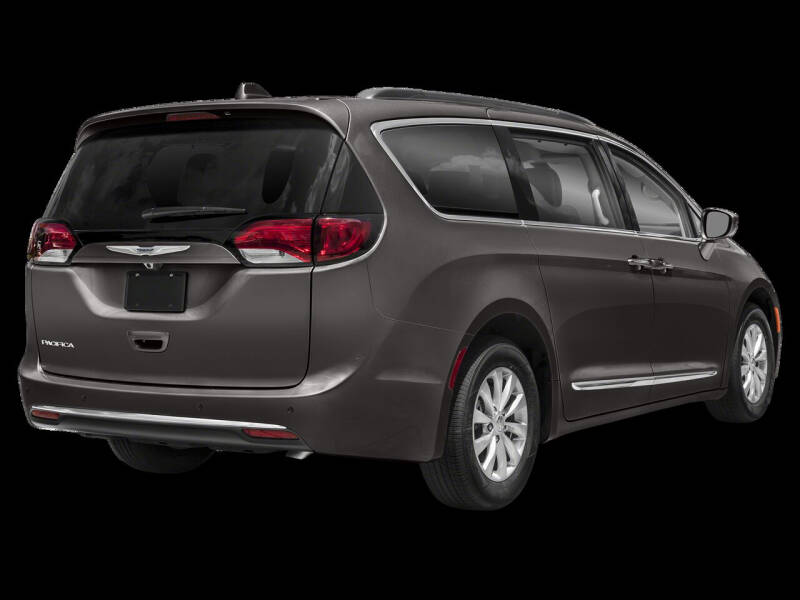 2020 Chrysler Pacifica Touring L Plus