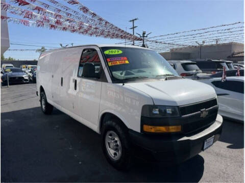 2019 Chevrolet Express 2500