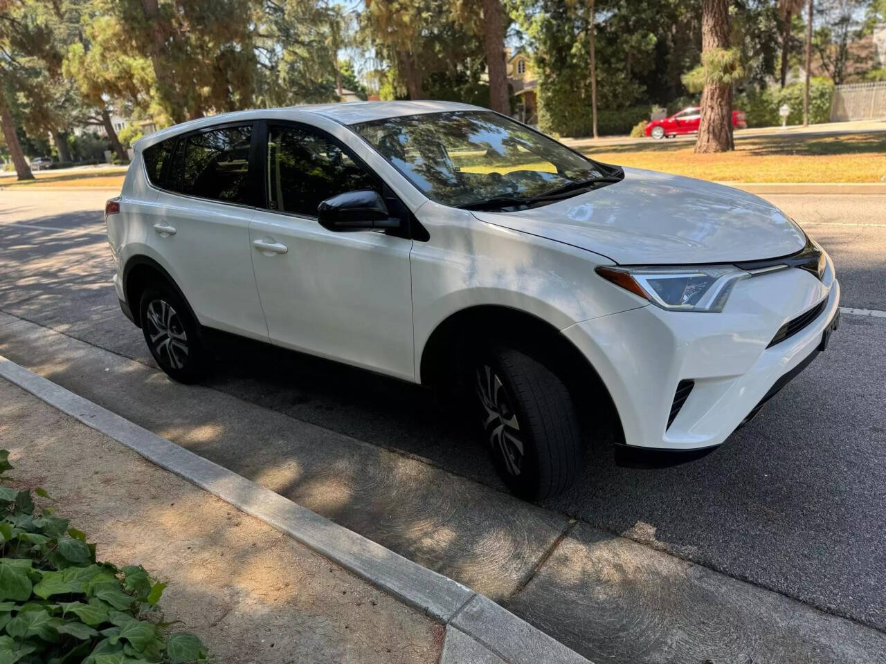 2018 Toyota RAV4 for sale at Ride On LLC in Van Nuys, CA