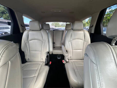 2018 Buick Enclave Essence