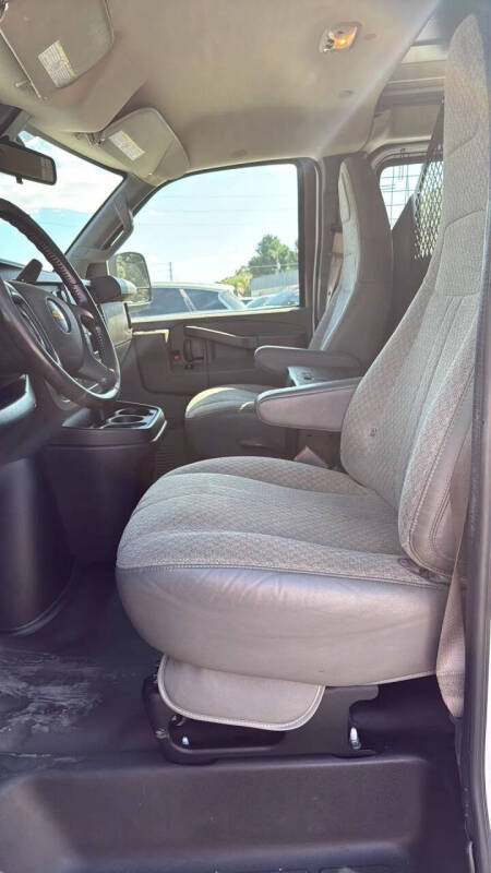 2020 Chevrolet Express 2500