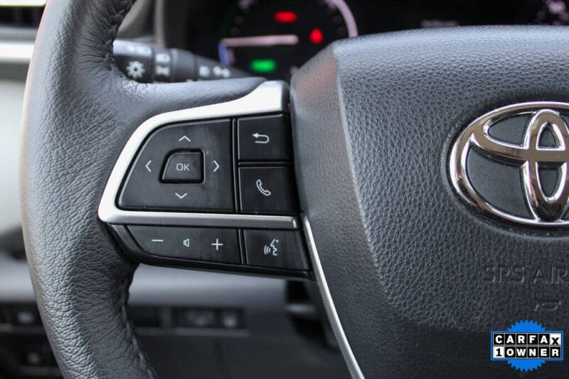 2023 Toyota Sienna XLE 7-Passenger