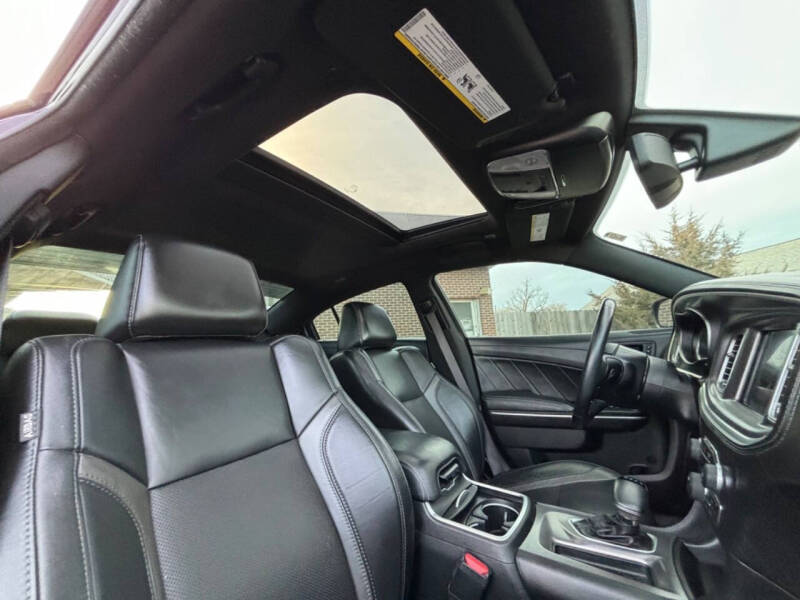 2020 Dodge Charger SXT