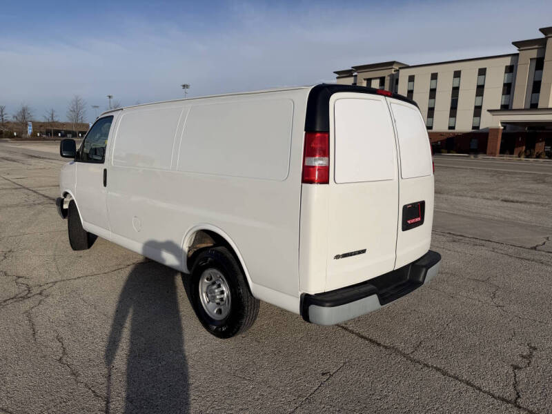 2019 Chevrolet Express 2500