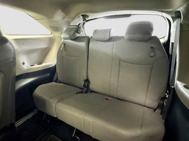 2023 Toyota Sienna XLE 7-Passenger