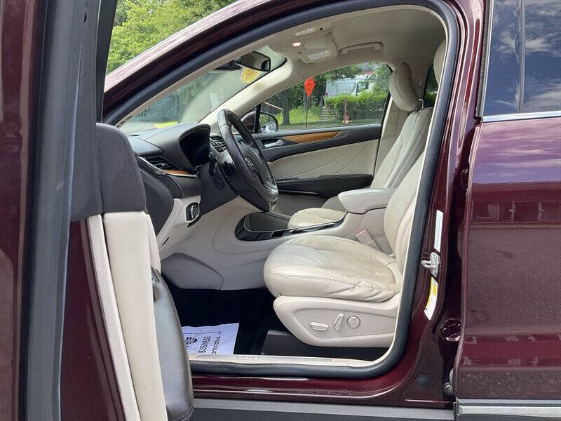 2019 Lincoln MKC Select