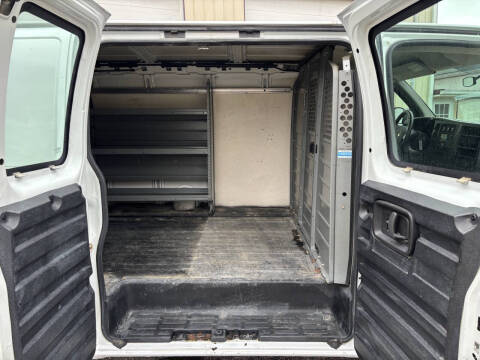 2012 Chevrolet Express 2500