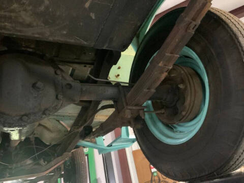 1960 Willys Surrey Gala