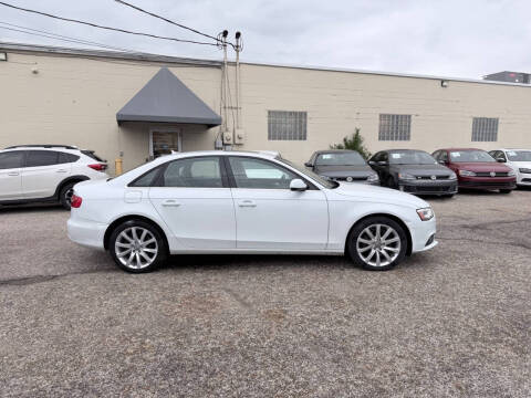 2013 Audi A4 2.0T quattro Premium Plus