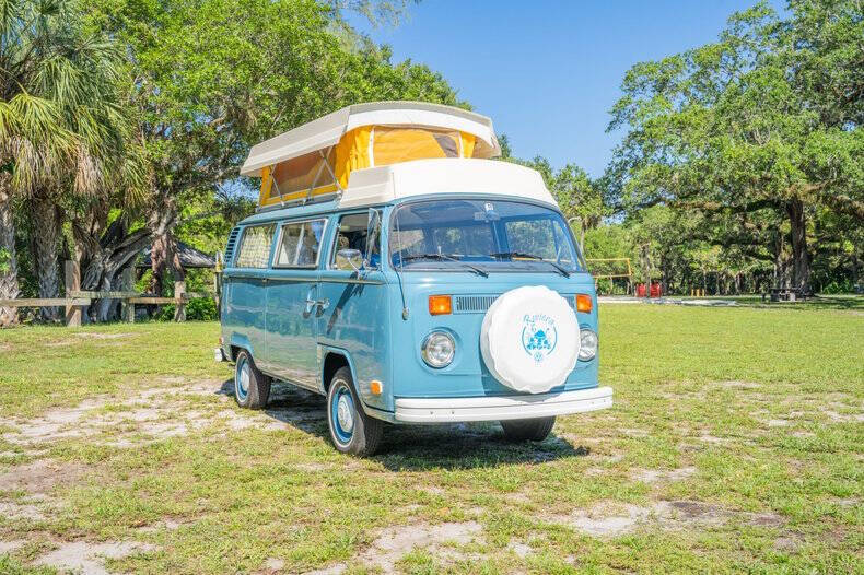 1973 Volkswagen Bus