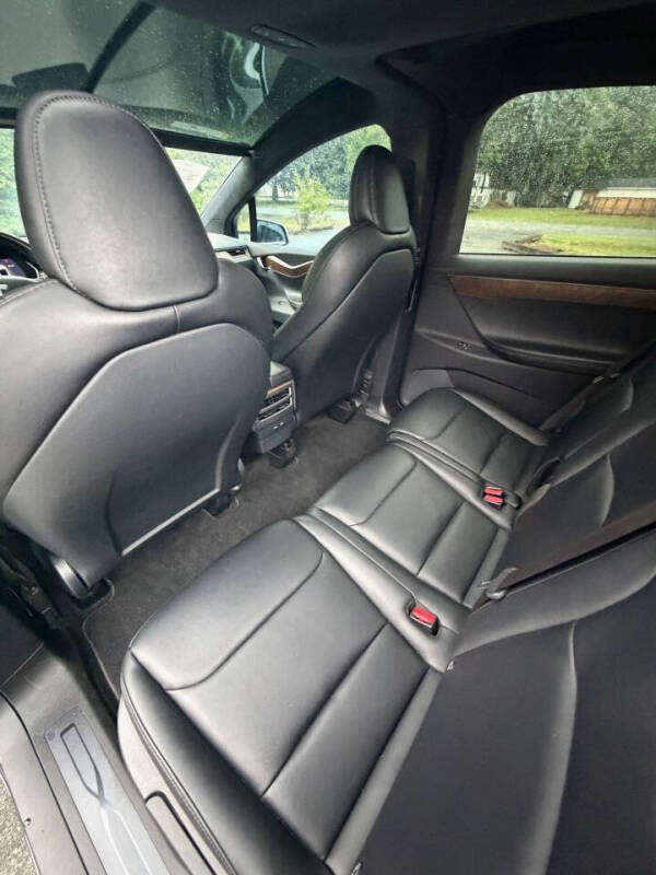 2020 Tesla Model X Long Range Plus