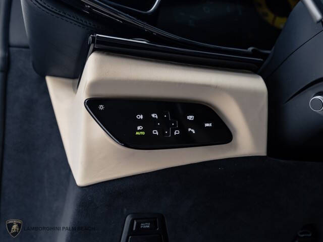 2023 Ferrari Purosangue