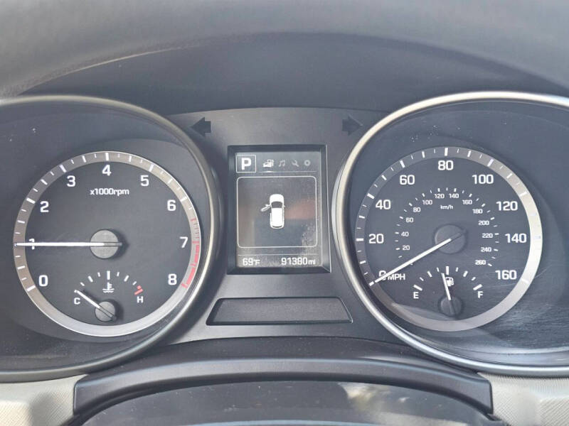 2018 Hyundai Santa Fe SE