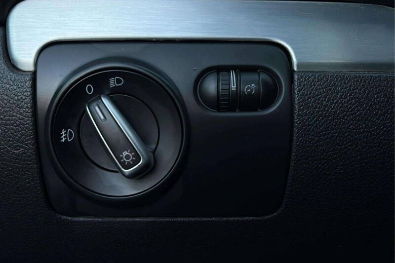 2012 Volkswagen GTI Autobahn