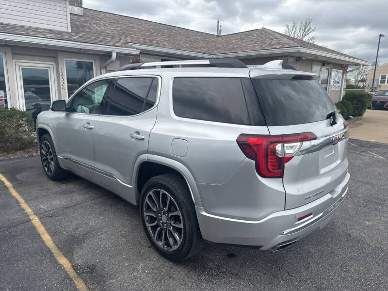 2020 GMC Acadia Denali