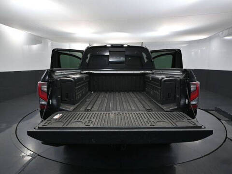 2021 Nissan Titan Platinum Reserve