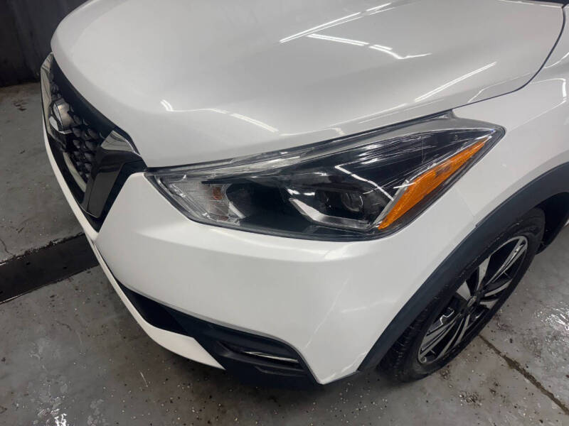 2018 Nissan Kicks SR