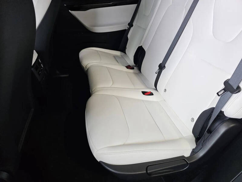 2020 Tesla Model X Long Range Plus