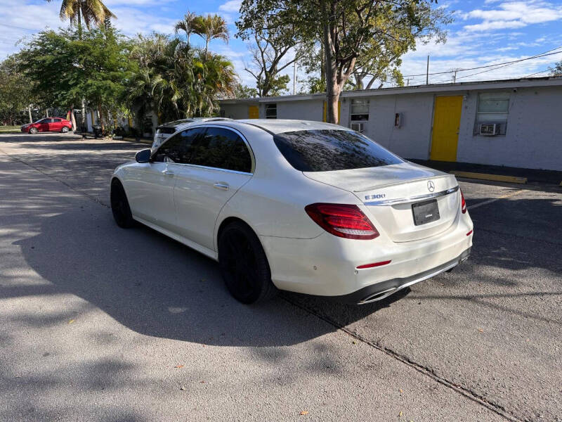 2017 Mercedes-Benz E-Class E 300