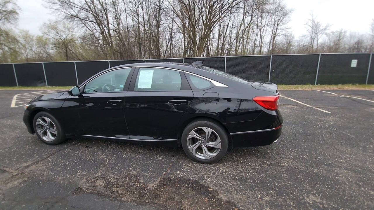 2018 Honda Accord for sale at Victoria Auto Sales in Victoria, MN