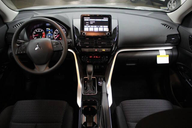2026 Mitsubishi Eclipse Cross LE