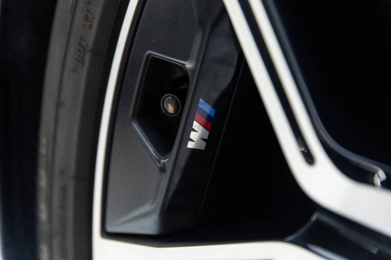 2023 BMW 7 Series 740i