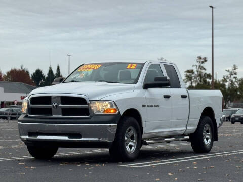2012 RAM 1500 ST