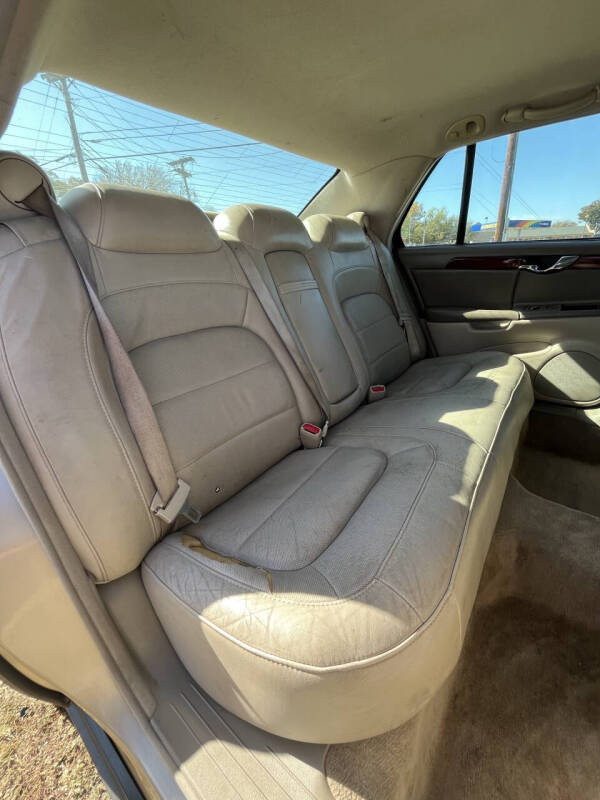 2005 Cadillac DeVille