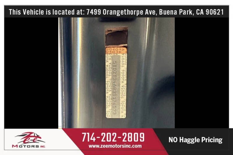 2003 Toyota Sequoia SR5