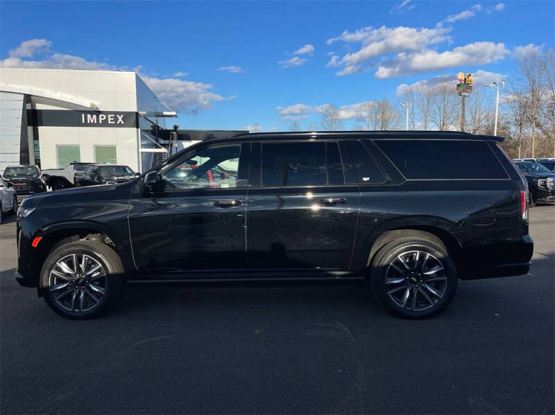 Used 2023 Cadillac Escalade ESV Sport Platinum with VIN 1GYS4RKL4PR156454 for sale in Reidsville, NC