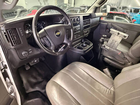 2021 Chevrolet Express 2500