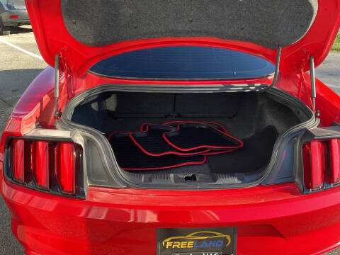 2017 Ford Mustang V6