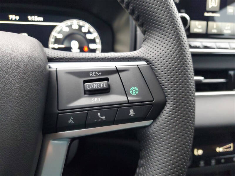 2025 Mitsubishi Outlander PHEV SE