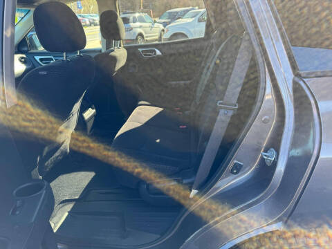 2013 Nissan Pathfinder S