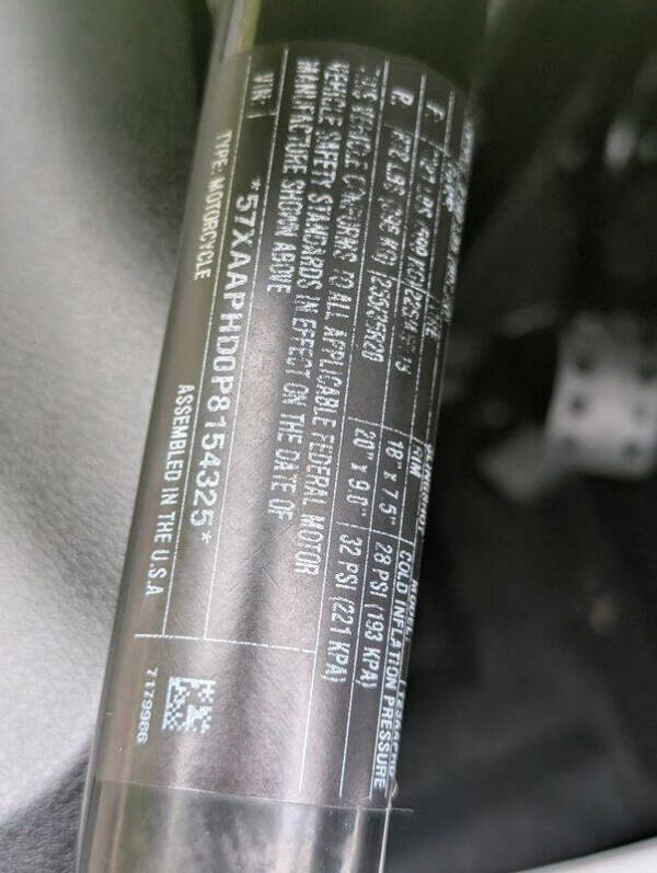 2023 Polaris Slingshot