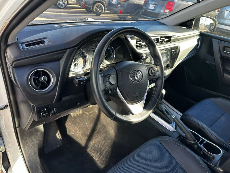 2017 Toyota Corolla SE