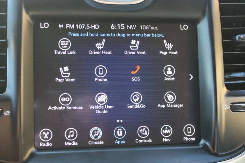 2017 Chrysler 300 C Platinum