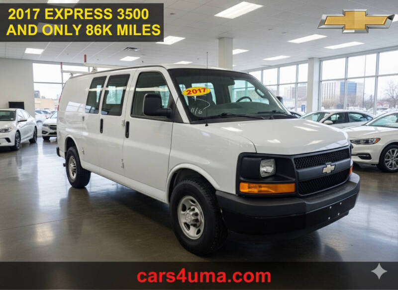 2017 Chevrolet Express 3500