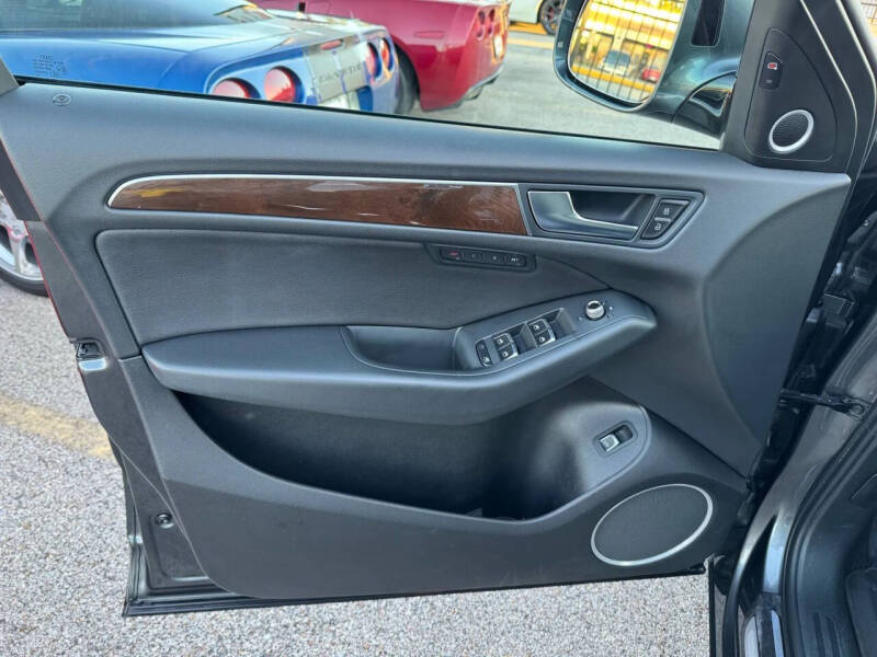 2016 Audi Q5 2.0T quattro Premium Plus