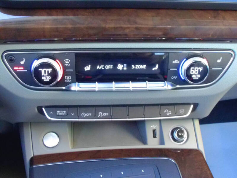 2019 Audi Q5 quattro Premium 45 TFSI