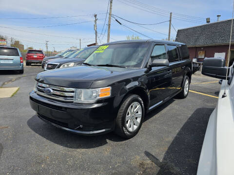 2010 Ford Flex for sale at DALE'S AUTO INC in Mount Clemens MI