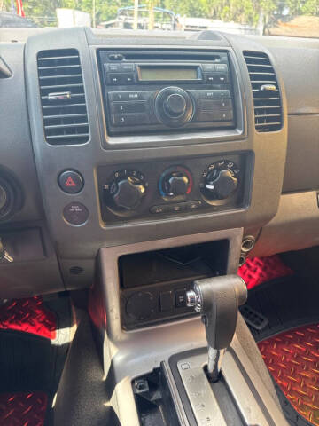 2011 Nissan Pathfinder S